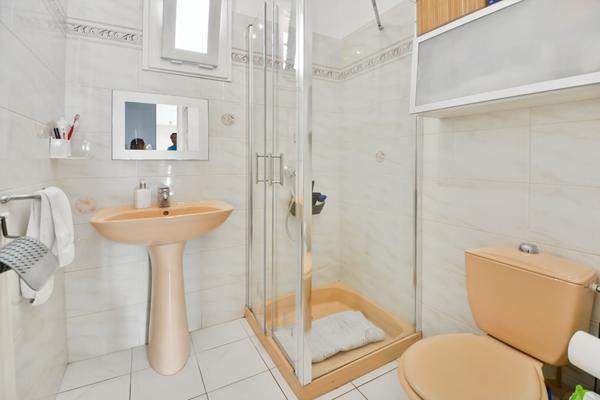 Maison Villeurbanne 6 pièce(s) 214 m2