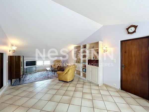 Villelongue De La Salanque - A VENDRE Villa Plain pied en 4 faces de 6 pièces avec jardin et garage