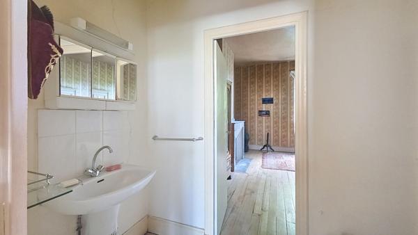 Maison de ville spacieuse à vendre à Cazères