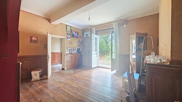 Maison de ville spacieuse à vendre à Cazères