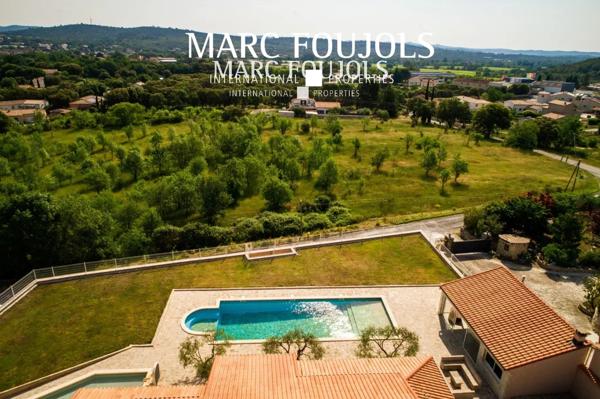 Proche Nîmes – Maison provençale avec jardin et piscine
