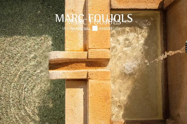 Proche Nîmes – Maison provençale avec jardin et piscine