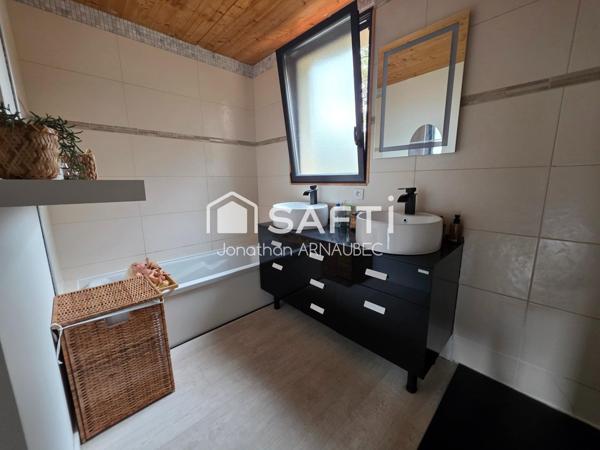 Villa familiale moderne avec jardin, terrasse 5000m2 de montagne