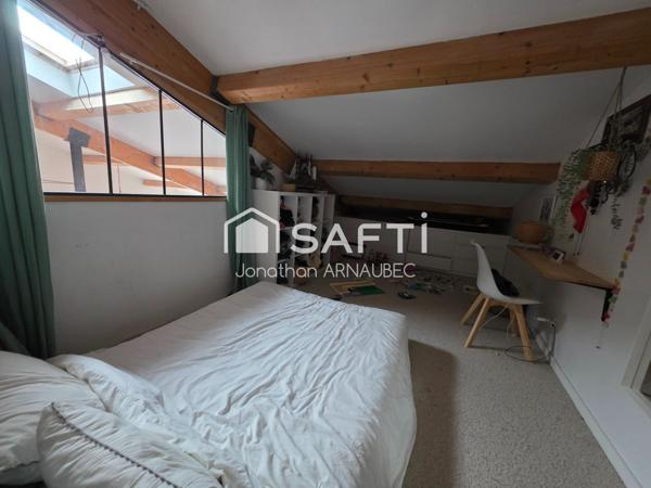 Villa familiale moderne avec jardin, terrasse 5000m2 de montagne