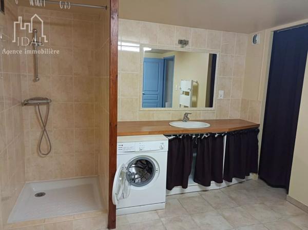 Location                                                      Appartement
                        
                     3 pièces                      66 m2                     à Sévérac-d'Aveyron