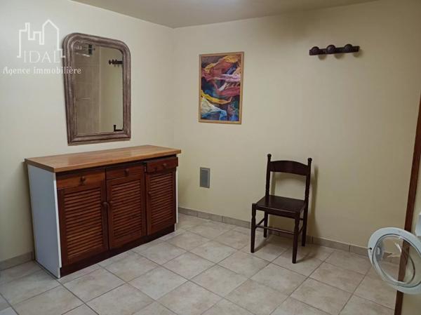Location                                                      Appartement
                        
                     3 pièces                      66 m2                     à Sévérac-d'Aveyron