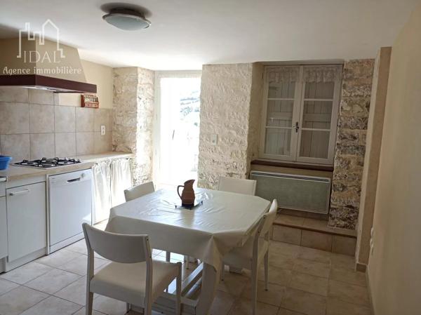 Location                                                      Appartement
                        
                     3 pièces                      66 m2                     à Sévérac-d'Aveyron