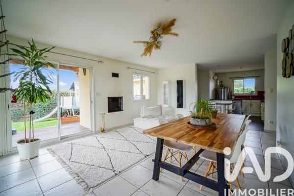 Maison à vendre 7 pièces 190 m² Tournefeuille