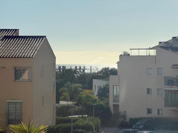 Carqueiranne - Appartement de type 2 - Terrasse vue mer