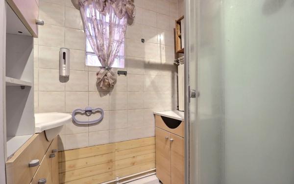 Maison à vendre    6 pièces • 155 m2 Creutzwald