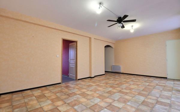 Maison à vendre    6 pièces • 155 m2 Creutzwald