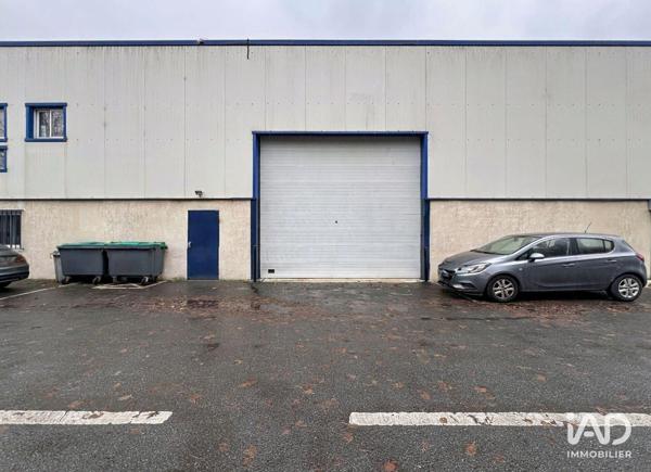 Location local d’activité 330 m² Brie-Comte-Robert
