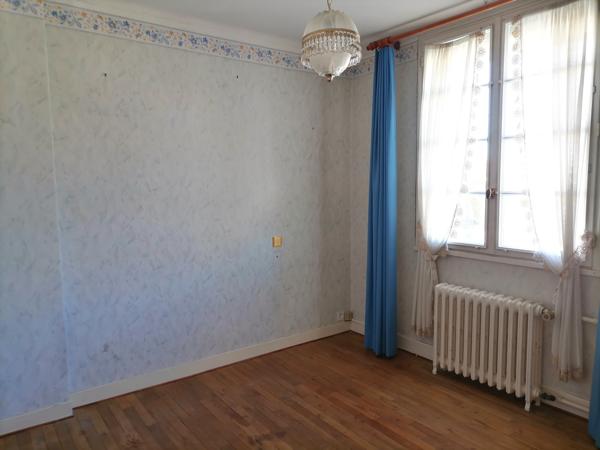 POITIERS - QUARTIER DU PORTEAU - MAISON T 6 Poitiers (86000)