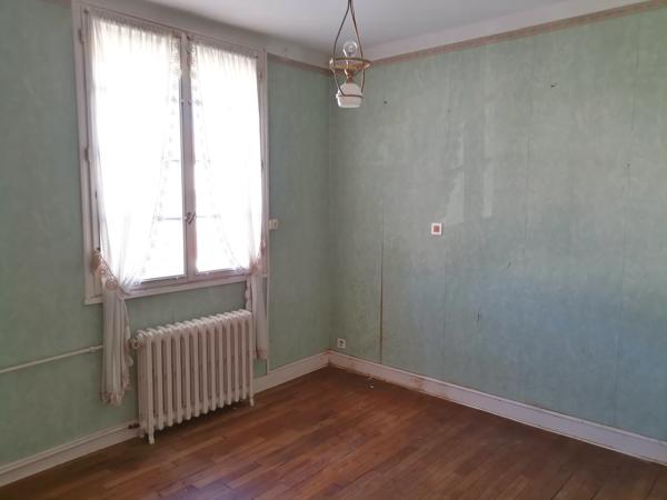 POITIERS - QUARTIER DU PORTEAU - MAISON T 6 Poitiers (86000)