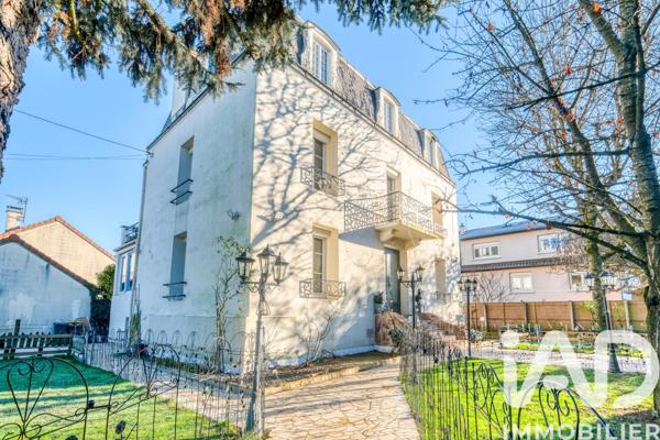 Maison à vendre 9 pièces 218 m² Noisy-le-Grand