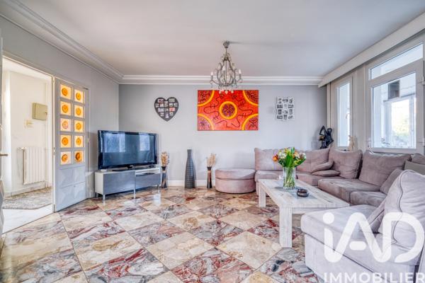 Maison à vendre 9 pièces 218 m² Noisy-le-Grand