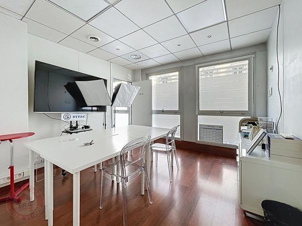 Bureaux Nice 10 pièce(s) 225 m2