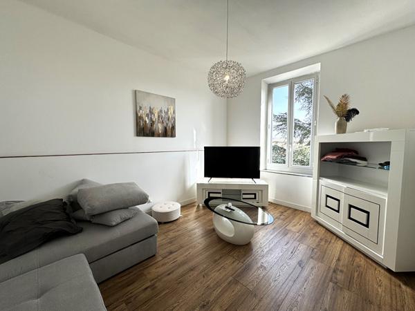 Maison de Maitre avec piscine et garage ? Proche centre et gare, Carcassonne