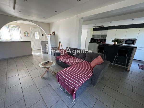 Maison à ARCONNAY, 72610 - 5 pièces 110m²