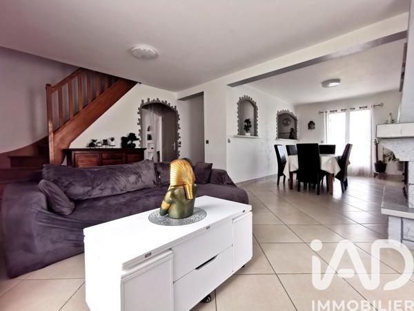 Maison à vendre 6 pièces 110 m² Quincy-Voisins
