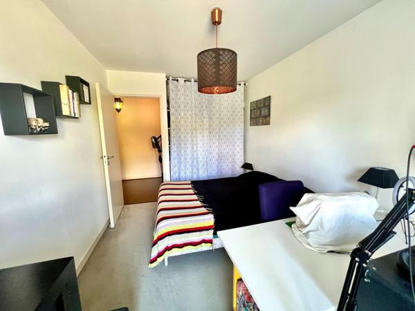 Très bel appartement F3 de 75 m² avec box et parking