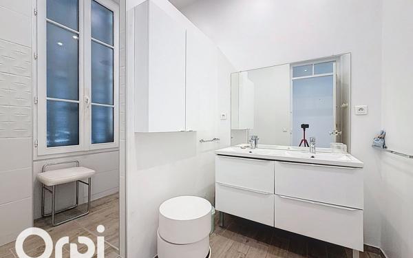 Appartement à vendre    4 pièces • 105,83 m2 Vence