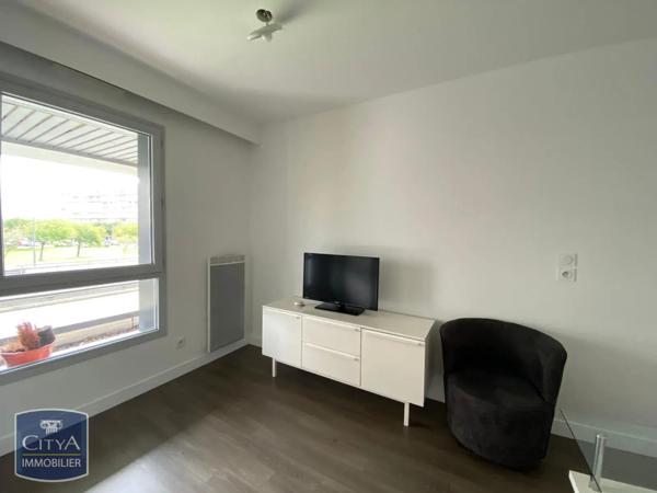 Appartement à louer 1 pièce 24.79m² Tours (37000)