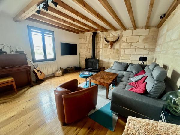 Echoppe en pierre T4 3 chambres