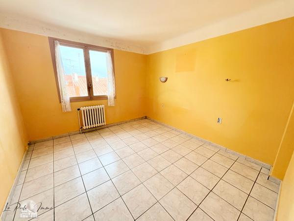 Perpignan (66000) Grand T3 75 m2 au dernier étage avec garage