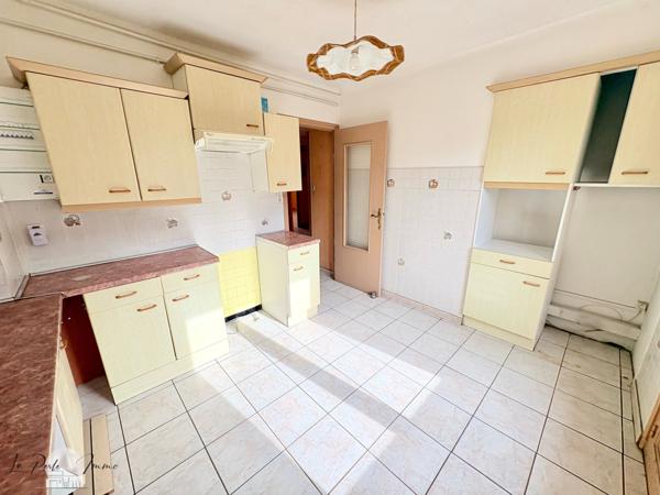 Perpignan (66000) Grand T3 75 m2 au dernier étage avec garage