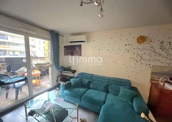 T2 43M2 + 10M2 Terrasse rue Marguerite Desnuelle 13010