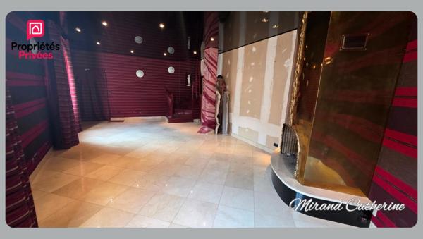 Ensemble immobilier à Troyes -12 pièces 260 m2