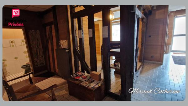 Ensemble immobilier à Troyes -12 pièces 260 m2