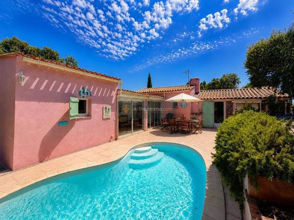 Vente                                                      Maison
                        
                     4 pièces                      95 m2                     à Fréjus