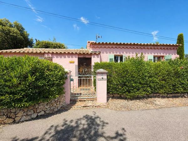 Vente                                                      Maison
                        
                     4 pièces                      95 m2                     à Fréjus