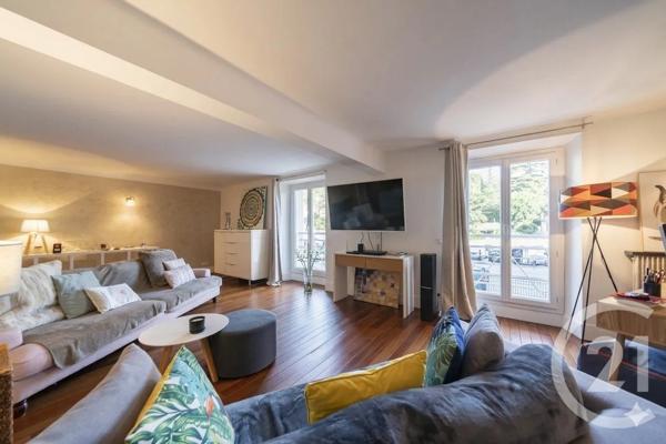 Appartement Duplex à vendre  6 pièces - 131,63 m 2   ANTIBES  - 06
