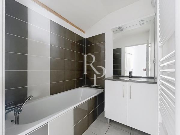 Appartement Craponne 3 pièce(s) 65.7 m2