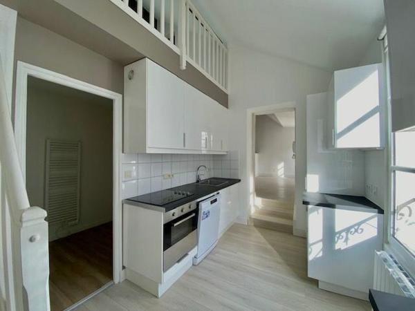 Appartement à louer    3 pièces • 68,06 m2 Orléans