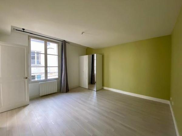 Appartement à louer    3 pièces • 68,06 m2 Orléans
