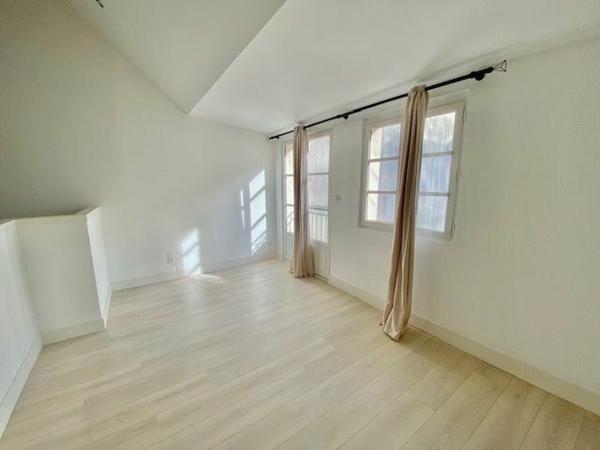 Appartement à louer    3 pièces • 68,06 m2 Orléans