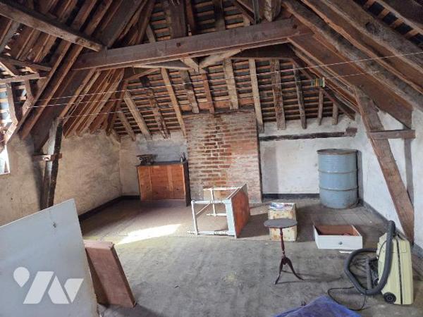 MAYENNE ville, ensemble de  deux maisons d'habitations avec chacune du terrain. 

Une premièr...