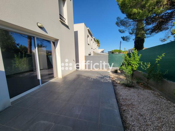 Maison
         4 pièces
        - 86 m² 215 000 € *