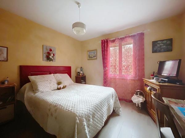 Maison Mallemort 5 pièce(s) 90 m2 - Terrain 1170m2 - Quartier résidentiel