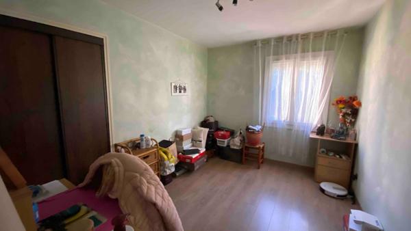 Maison Mallemort 5 pièce(s) 90 m2 - Terrain 1170m2 - Quartier résidentiel