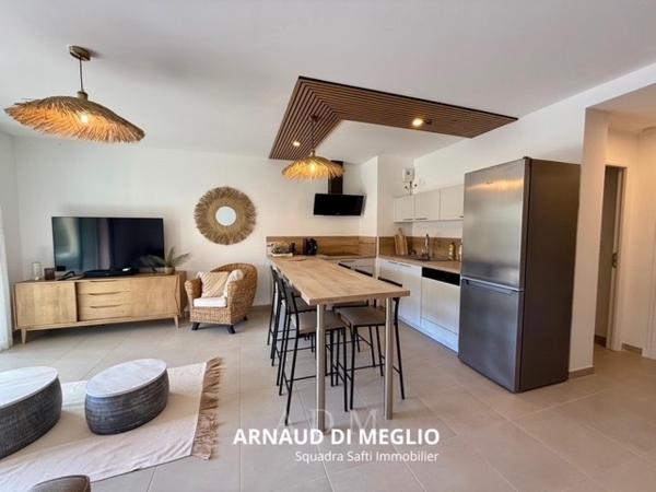 Joli appartement T3 dans résidence avec piscine