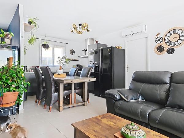Maison 4 faces avec piscine, sans vis-à-vis – Une opportunité rare !