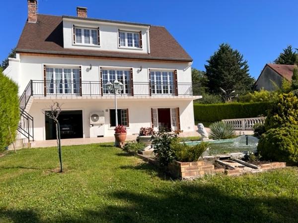 Vente Maison243 m² - 7 Pièces - THORIGNY SUR MARNE (77400)