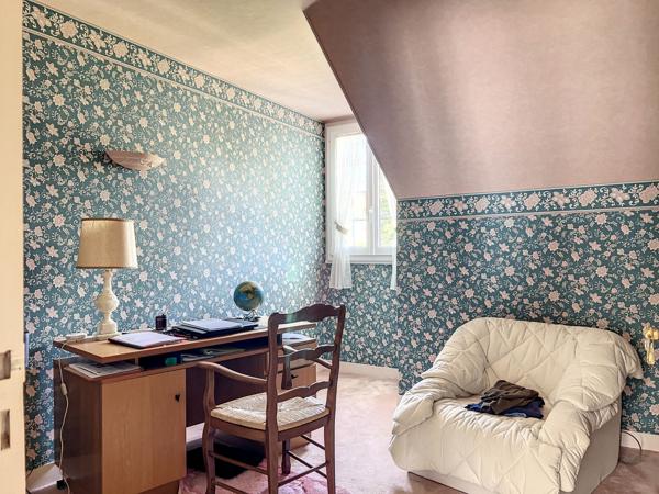 Vente Maison243 m² - 7 Pièces - THORIGNY SUR MARNE (77400)