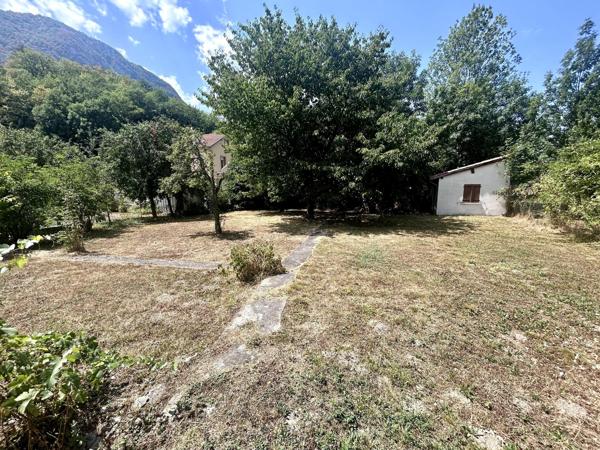 Maison rénovée avec fort potentiel d'agrandissement