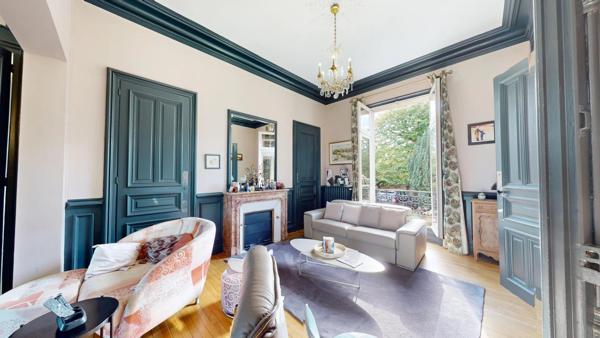Maison de Maître avec son Authenticité Préservée